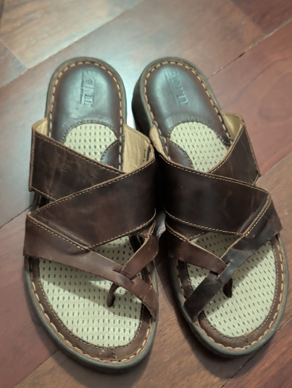 Born Women's sorja II Leather Flip Flop Slide Sandal